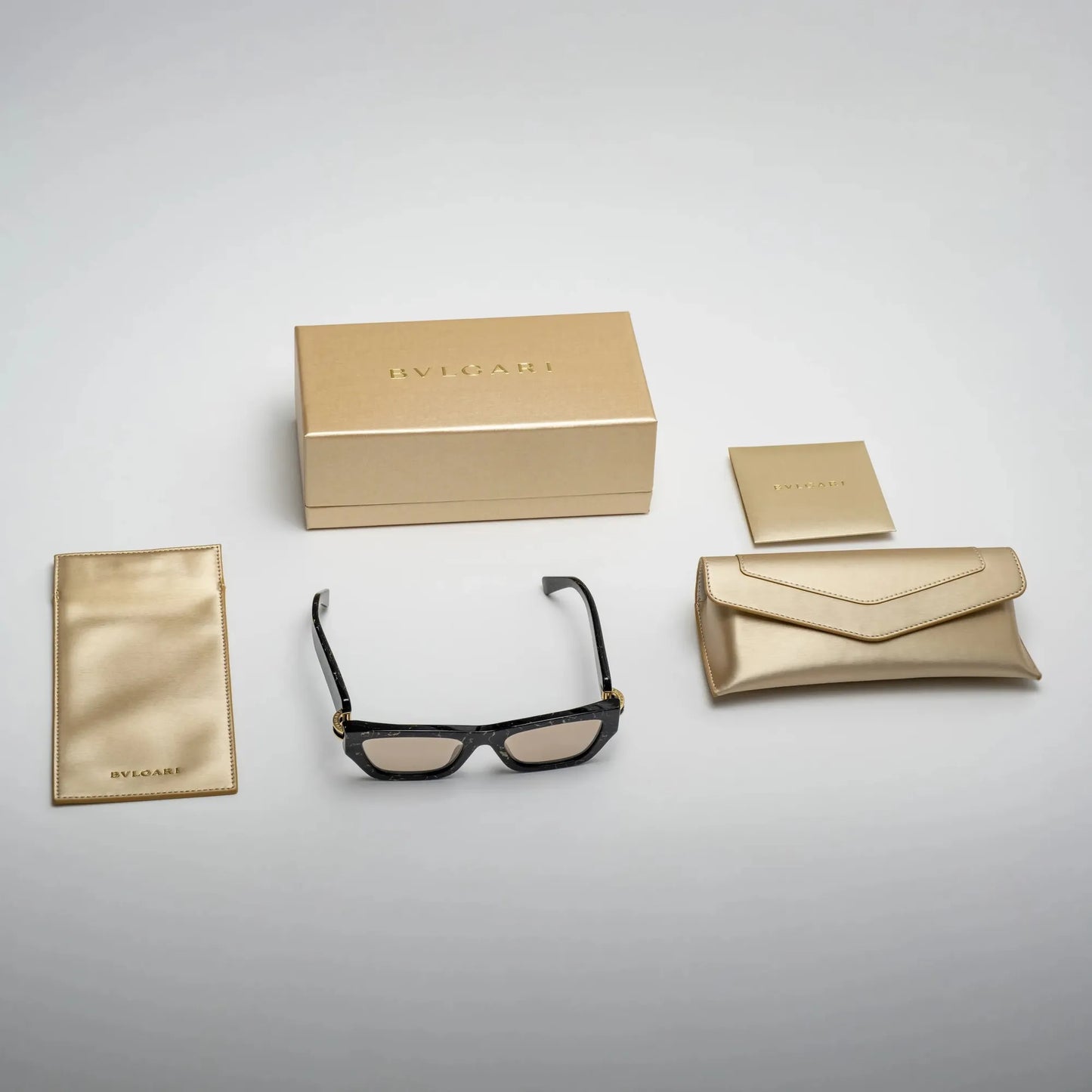 Occhiale da sole Bulgari BV40047I 05L Marble - dettaglio1 - Shop Ottica Mineo