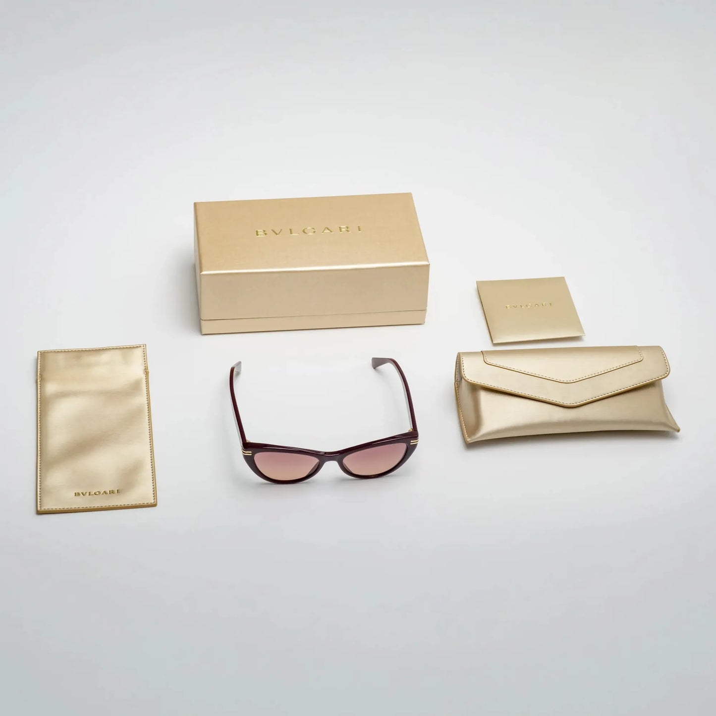 Occhiale da sole Bulgari BV40048I 81T Viola - dettaglio1 - Shop Ottica Mineo