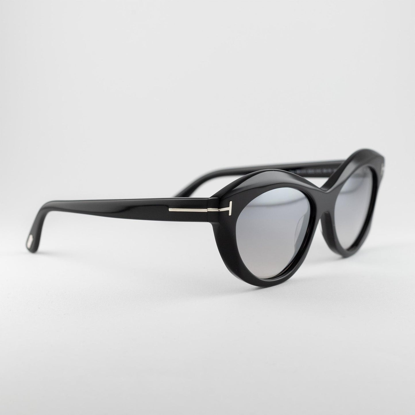 Occhiale da sole Tom Ford TF1111 01C Black - lato - Shop Ottica Mineo