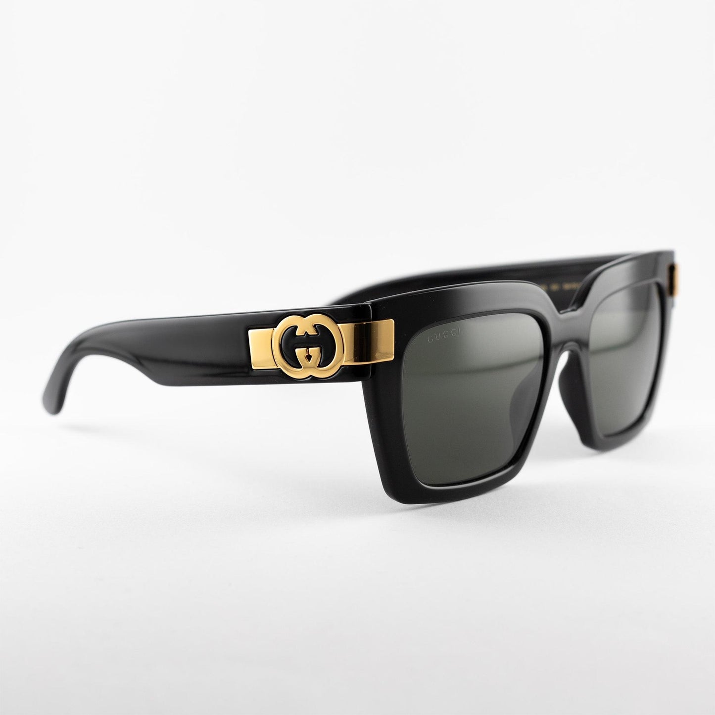 Occhiale da sole Gucci GG1689S 001 Black - lato - Shop Ottica Mineo