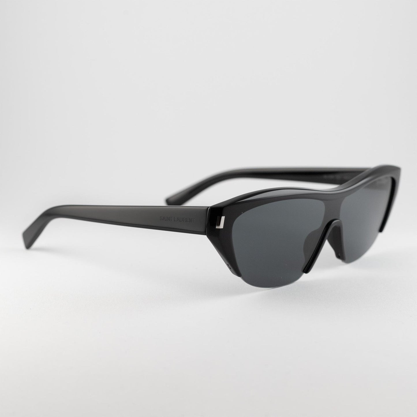Occhiale da sole Saint Laurent SL 704 001 Black - lato - Shop Ottica Mineo