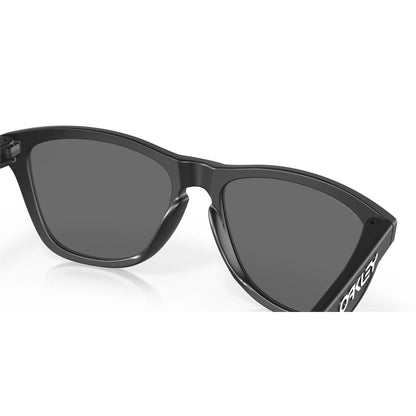 Occhiali da sole Oakley Frogskins OO9013 9013F7 Nero opaco Prizm Black Polarized