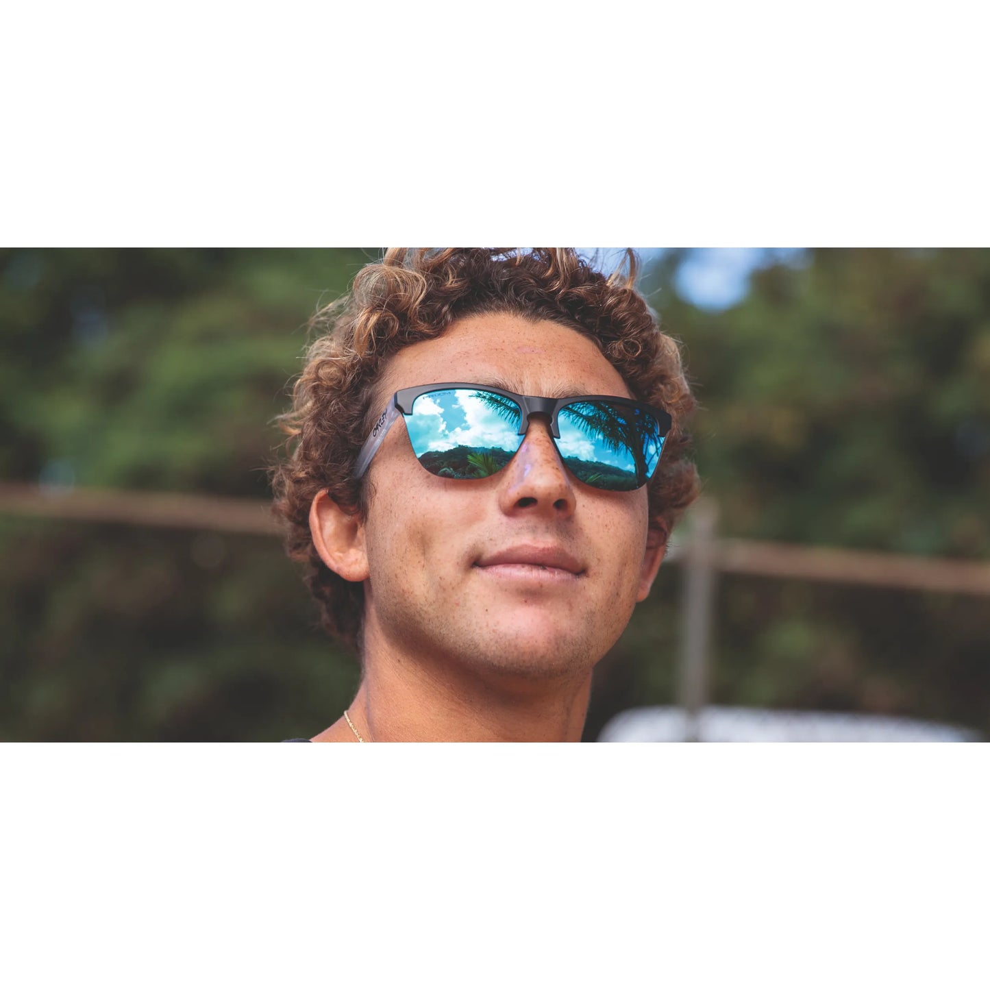 Occhiale da sole Oakley Frogskins lite OO9374 937402 Nero opaco rotondo