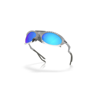 Lunettes de soleil Oakley Plantaris OO9437 1363 X-silver