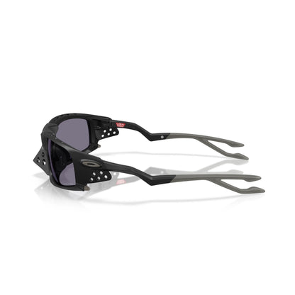 Occhiali da sole Oakley Plantaris Square OO9529 952901 Nero Opaco Prizm Grey rettangolari