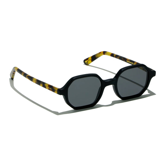 Occhiali da sole L.G.R ZANZIBAR 5819 23C Black Matt / Havana Matt geometrico