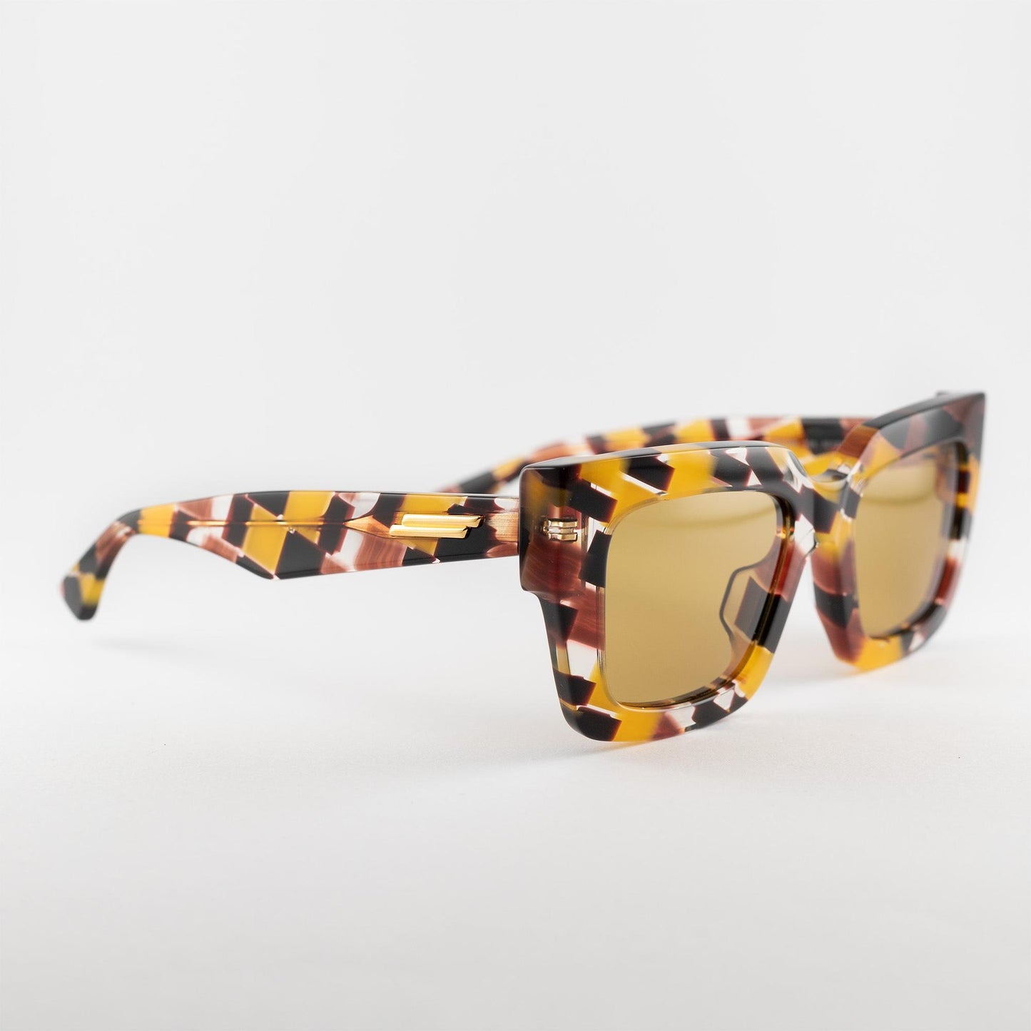 Occhiale da sole Bottega Veneta BV1212S 009 Yellow - lato - Shop Ottica Mineo