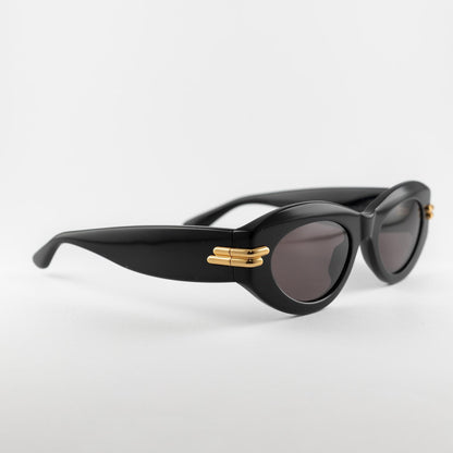 Occhiale da sole Bottega Veneta BV1322S 001 Black - lato - Shop Ottica Mineo