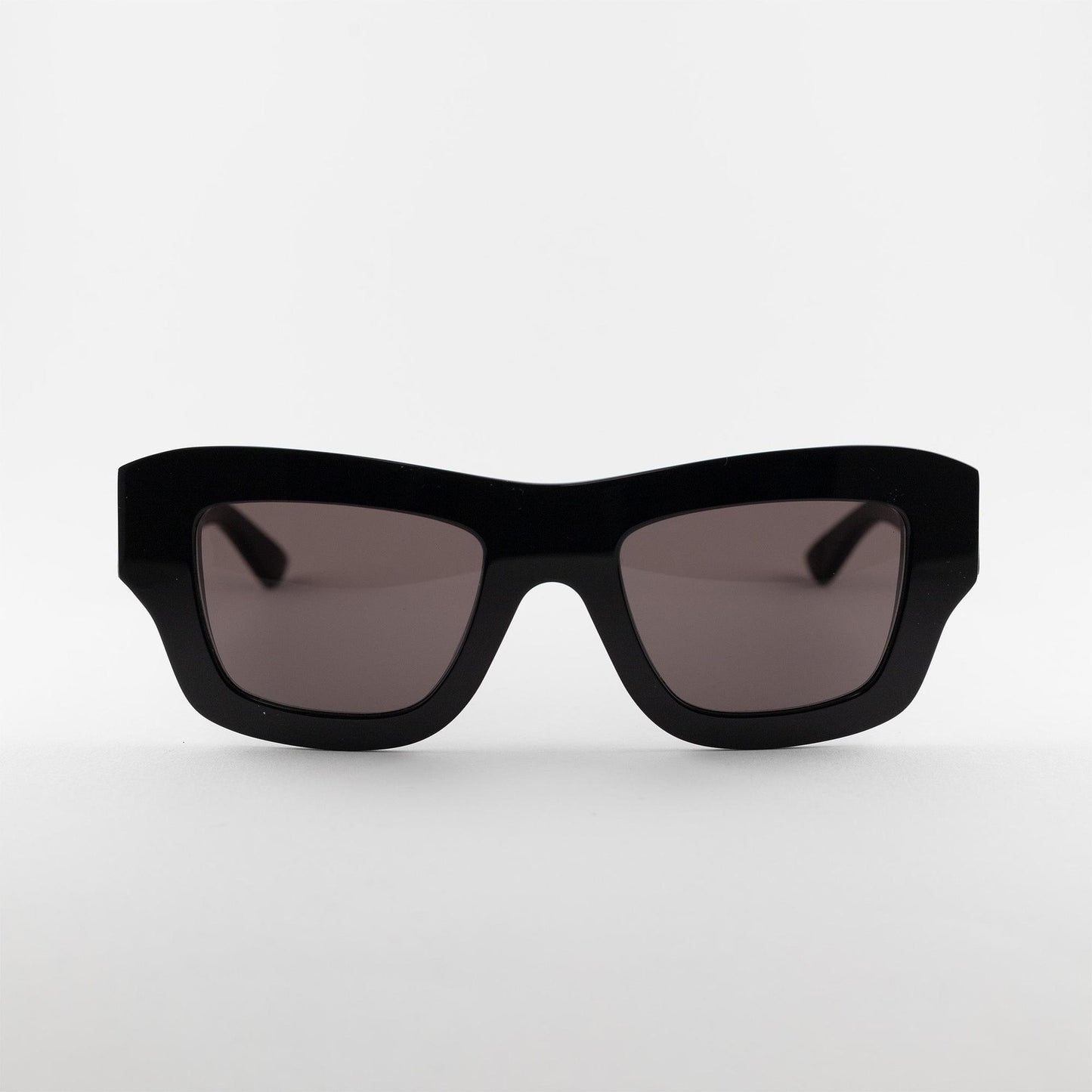 Occhiale da sole Bottega Veneta BV1357S 001 Black - Shop Ottica Mineo