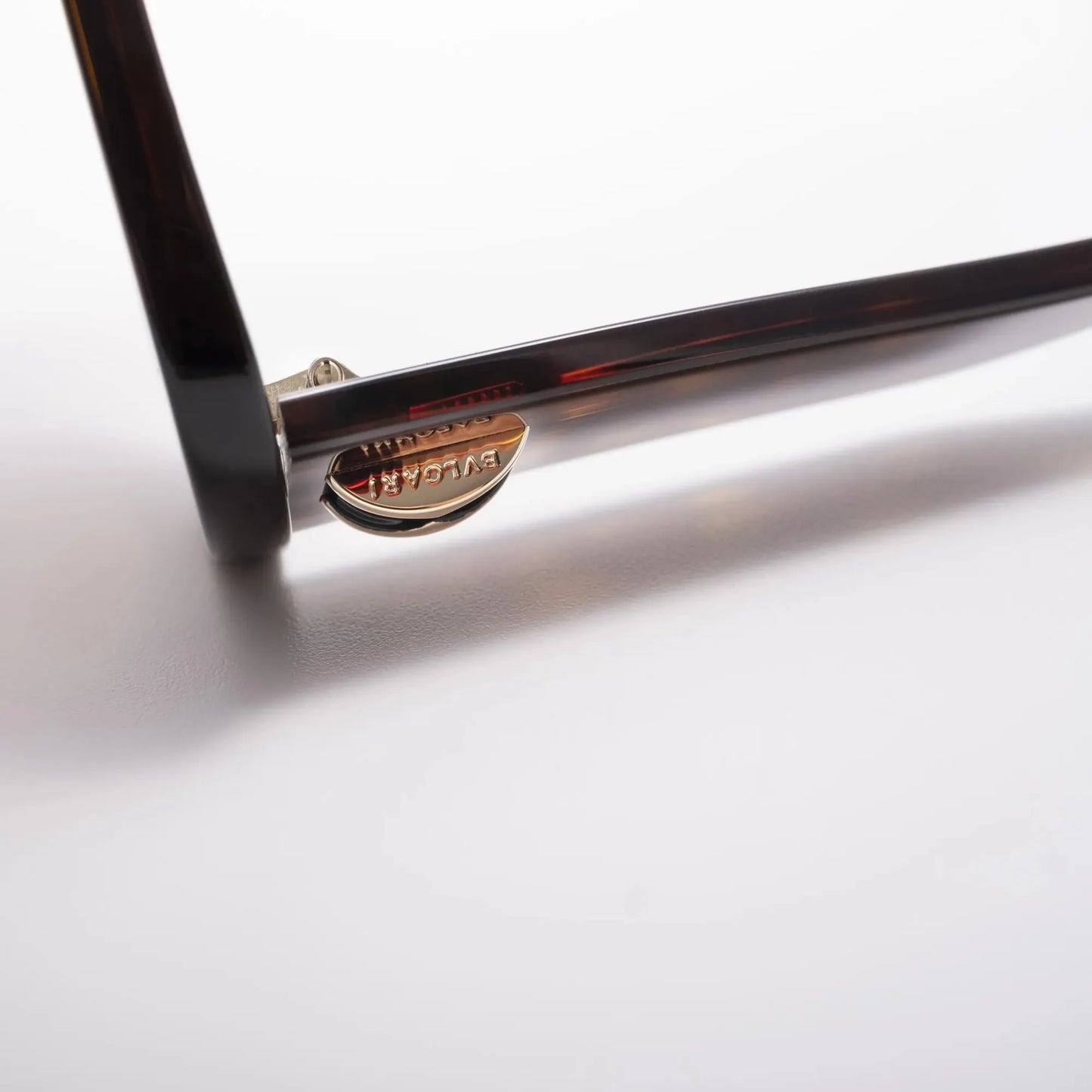 Occhiale da sole Bulgari BV40039I 52E Havana - dettaglio - Shop Ottica Mineo