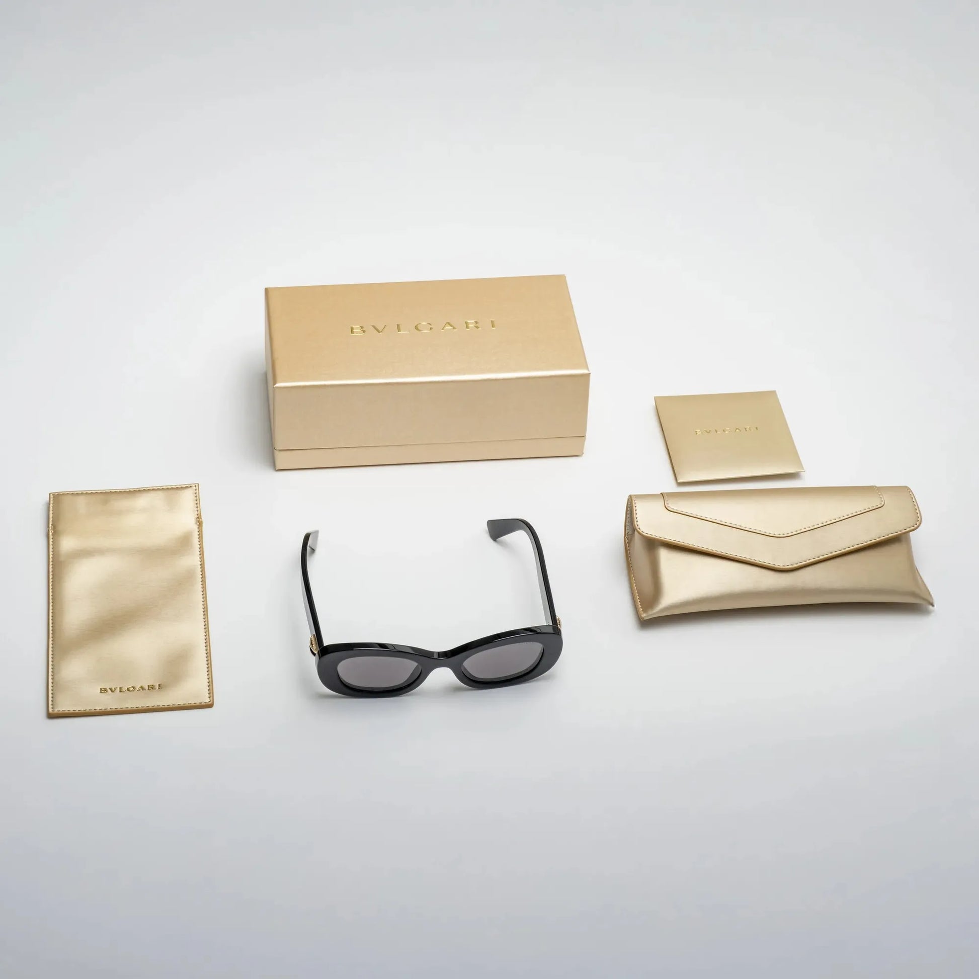 Occhiale da sole Bulgari BV40039I 01A Black - dettaglio1 - Shop Ottica Mineo