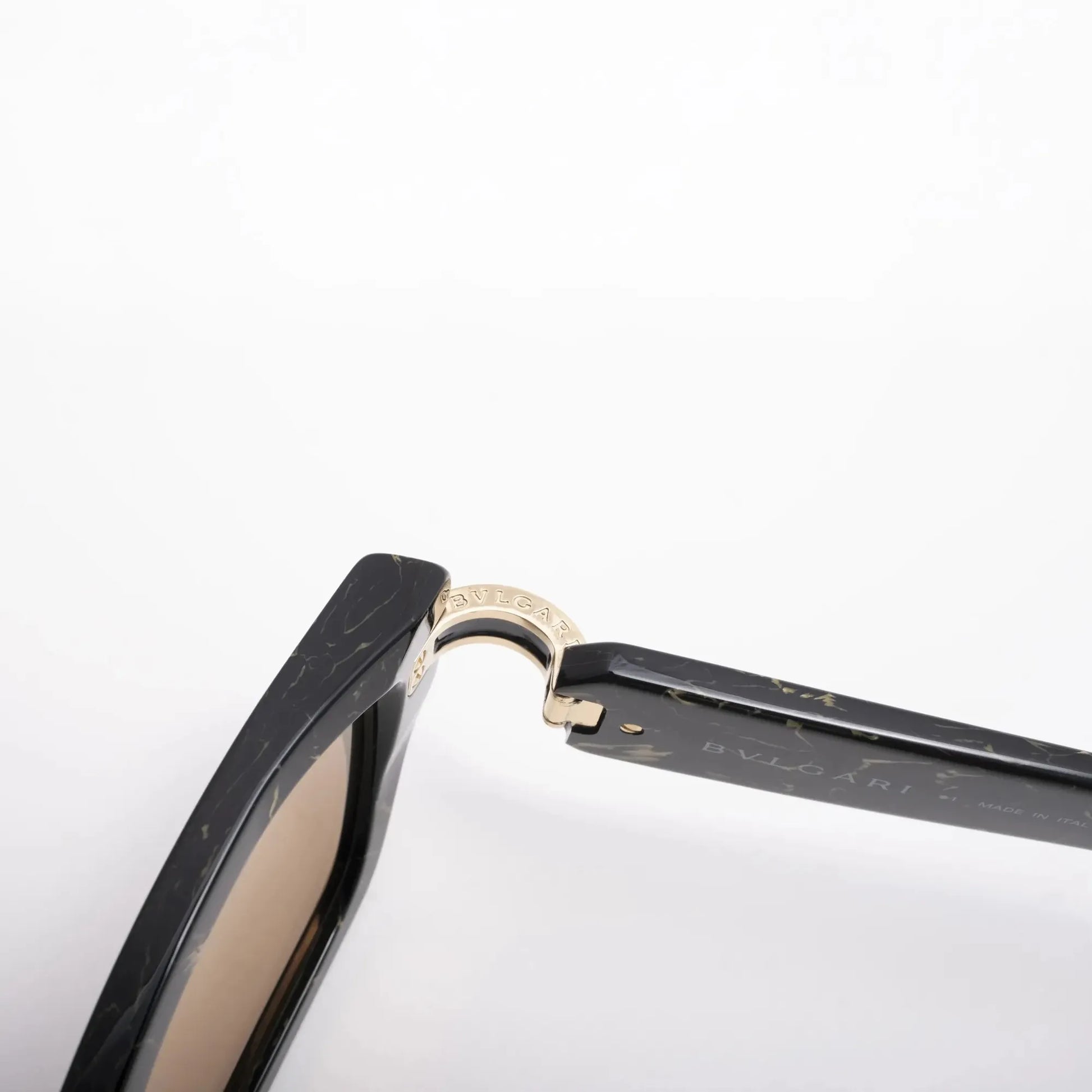 Occhiale da sole Bulgari BV40047I 05L Marble - dettaglio - Shop Ottica Mineo