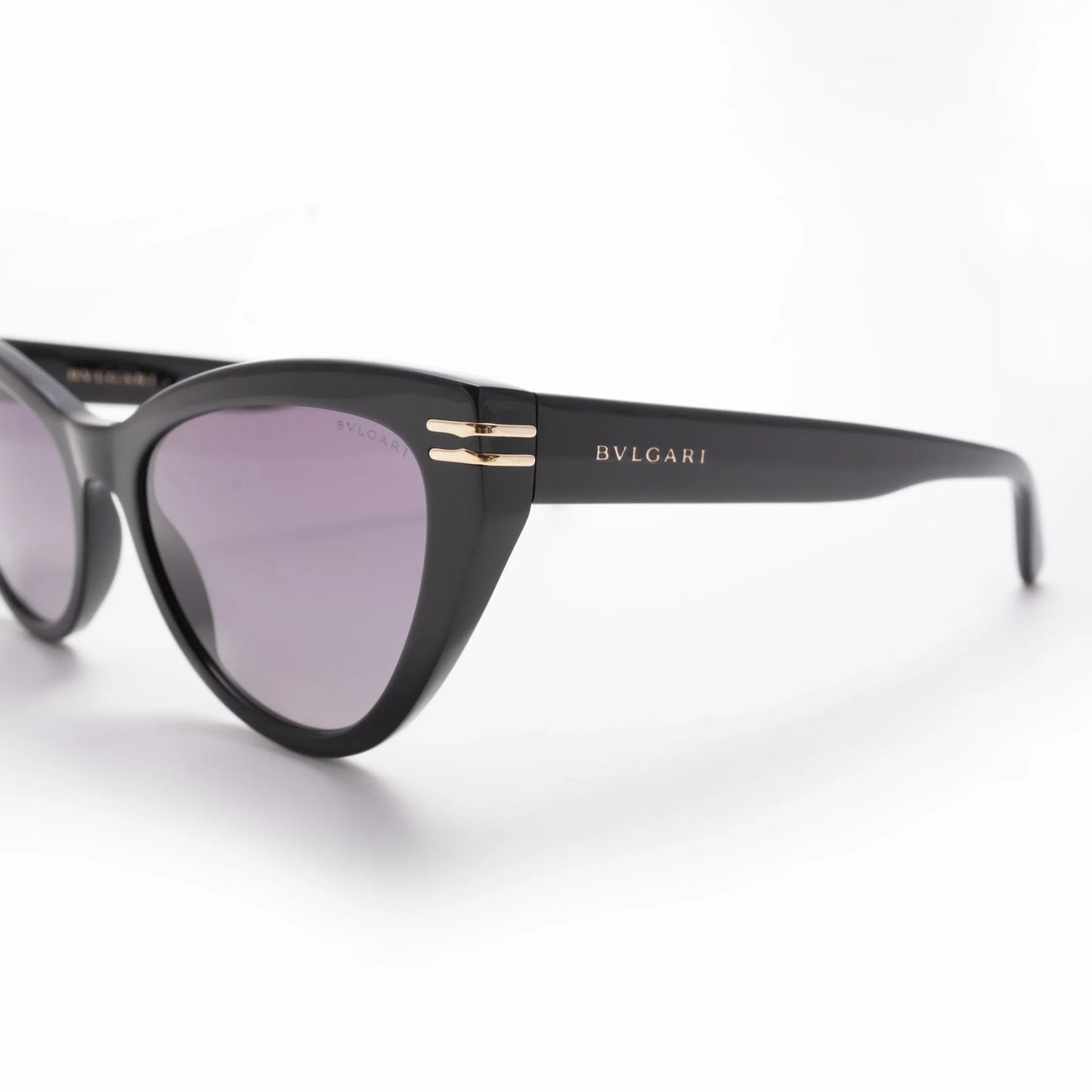 Occhiale da sole Bulgari BV40048I 01B Nero - dettaglio - Shop Ottica Mineo