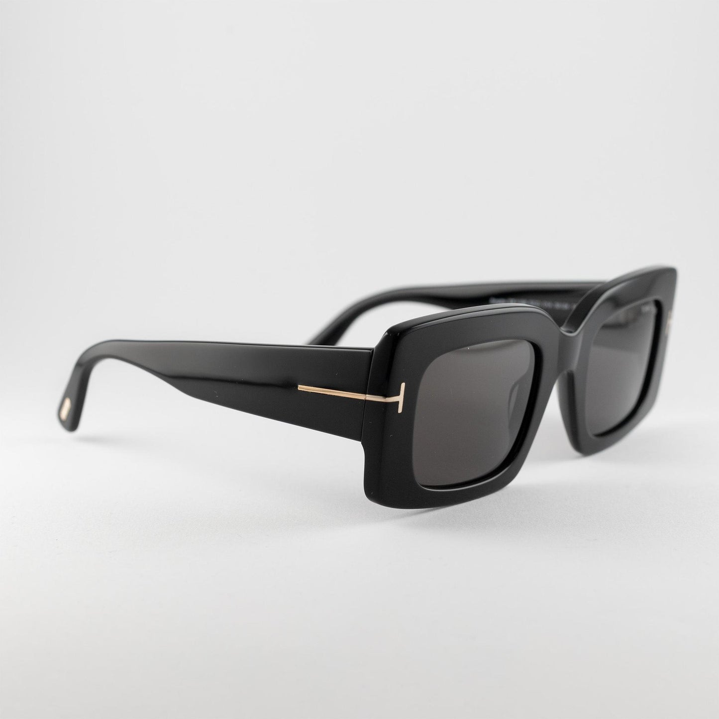 Occhiale da sole Tom Ford TF1188 01A Black - lato - Shop Ottica Mineo