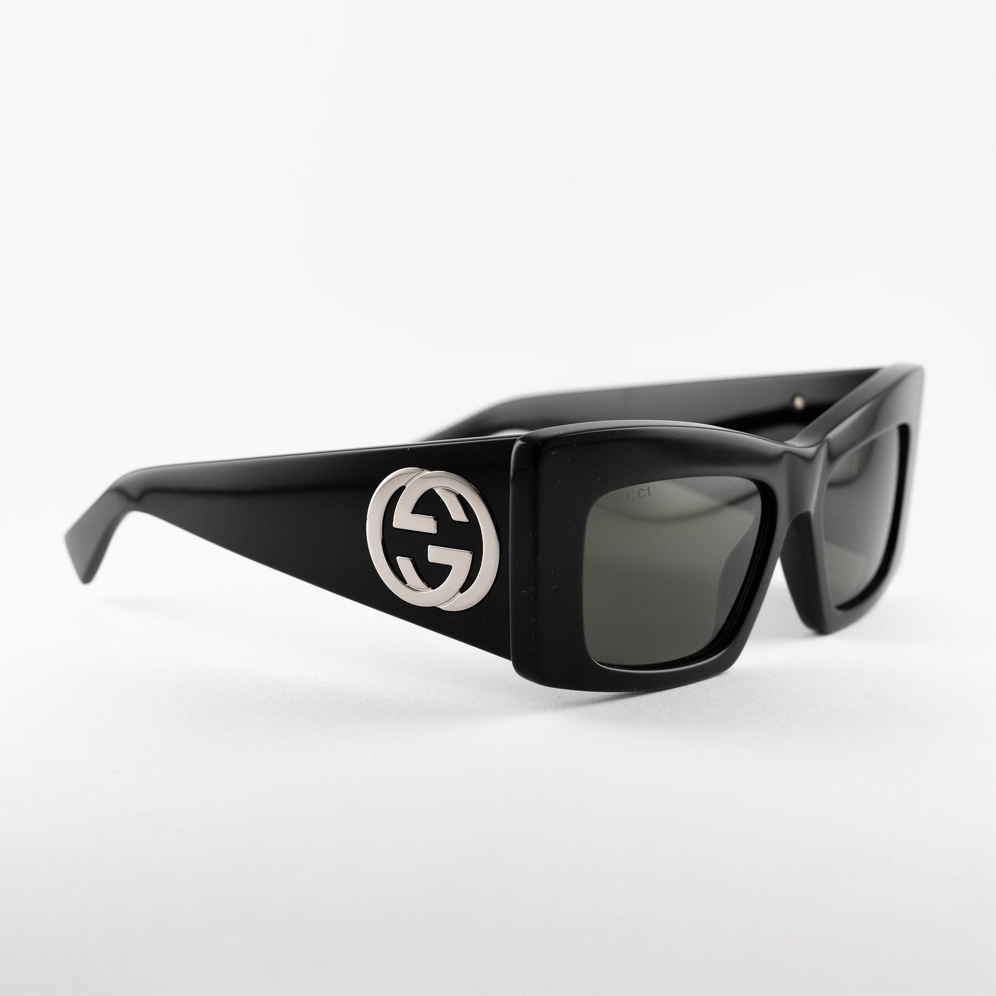 Occhiale da sole Gucci GG1842S 001 Black - lato - Shop Ottica Mineo