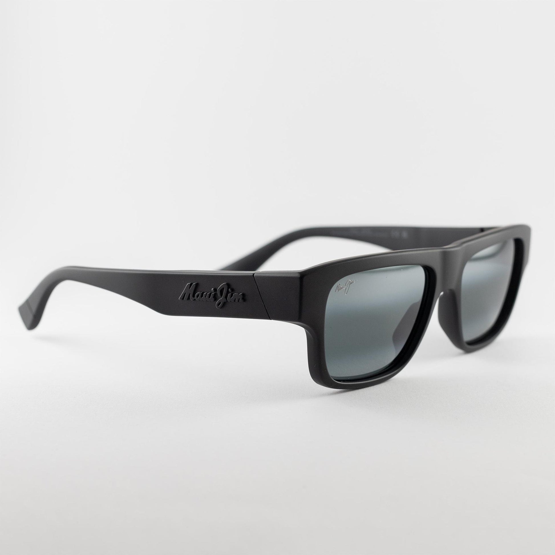 Occhiale da sole Maui Jim Kokua MJ638 02 Black Polarized - lato - Shop Ottica Mineo