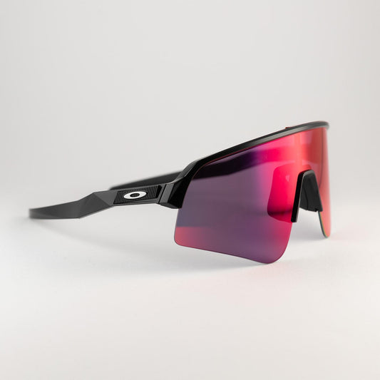 Occhiale da sole Oakley Sutro sweep OO9465 0139 Black - lato - Shop Ottica Mineo