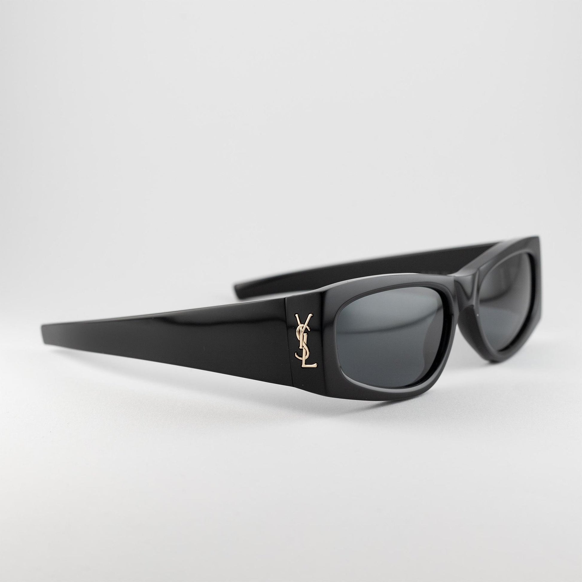Occhiale da sole Saint Laurent SL M140 001 Black - lato - Shop Ottica Mineo
